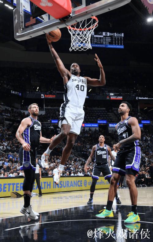 文班亚马：发起垃圾话攻势，打乱对手节奏并激励队友